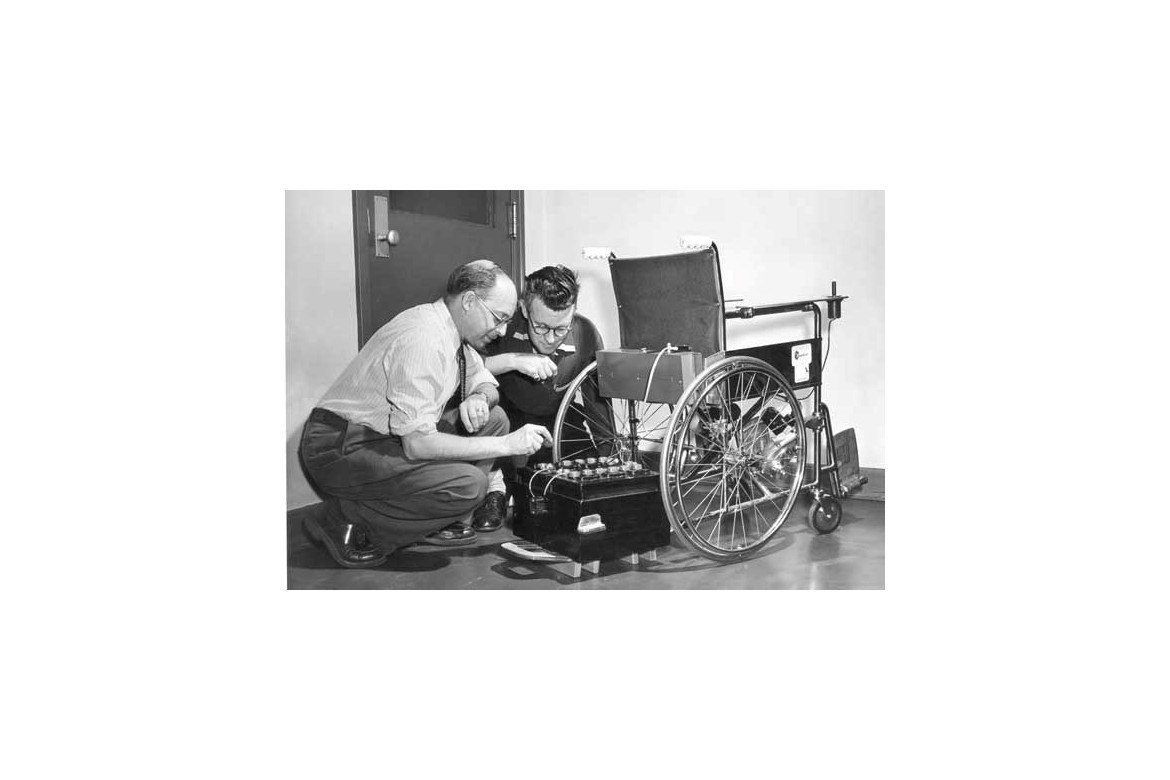 Historia i Rozwój Wózków Inwalidzkich Elektrycznych